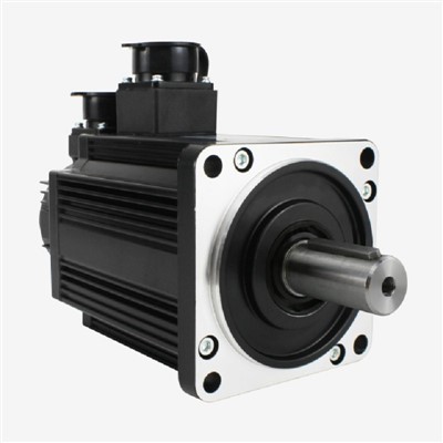 3 fāžu servomotors